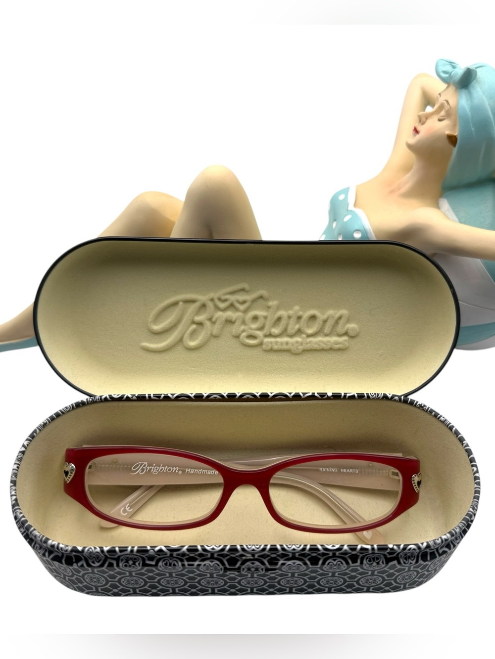 Brighton Raining Hearts +1.0 Red Reading Glasses w/ Case